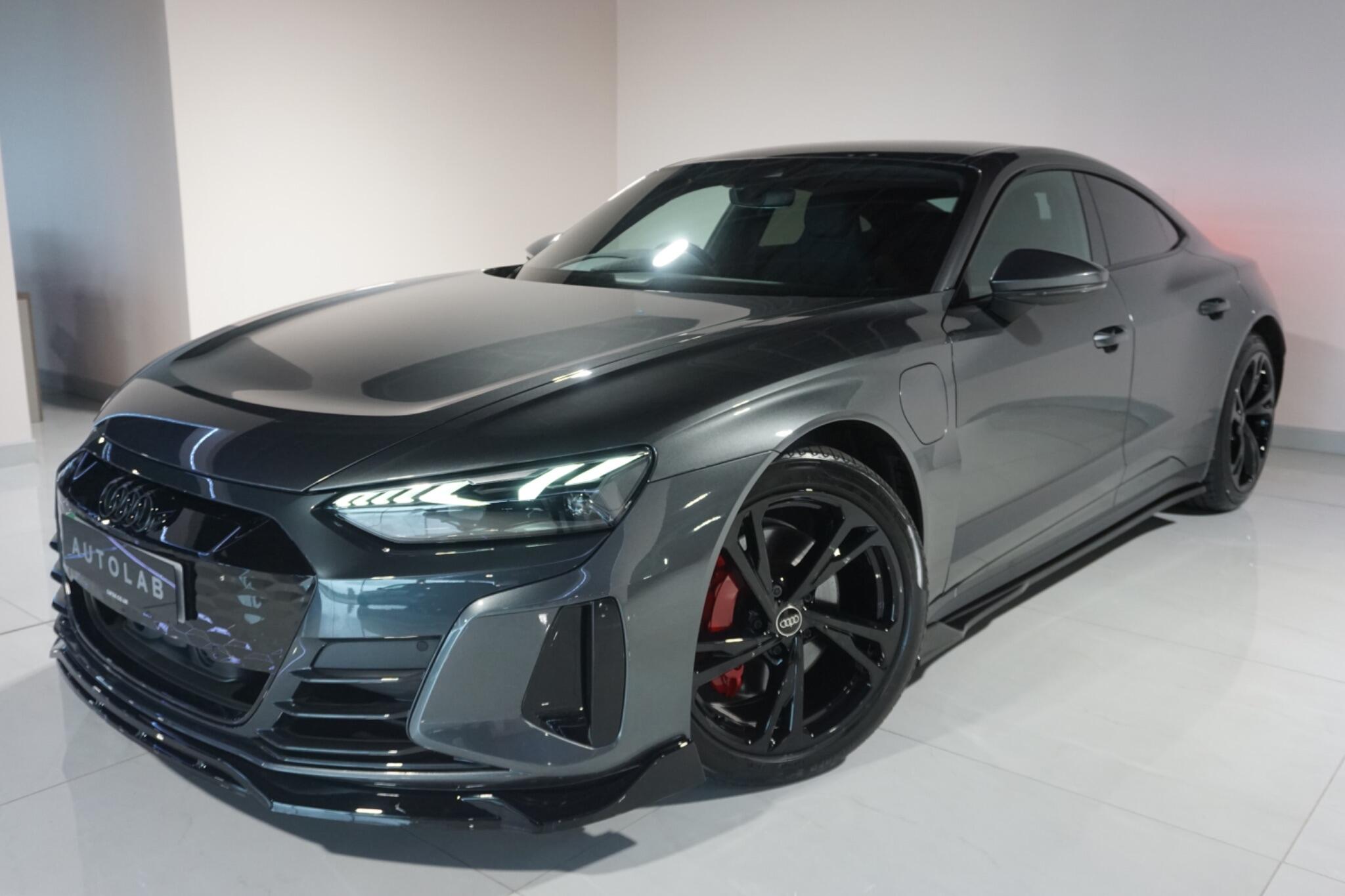 Audi e-tron GT 93.4kWh Saloon 4dr Electric Auto quattro (476 ps)